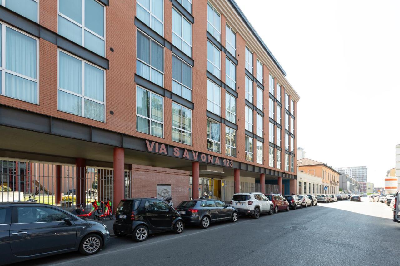 Apartment Guesthost - Industrial Design Near M4 Tolstoj Mailand